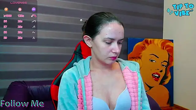 iris nikhols online show from November 2025 04:07:01 AM