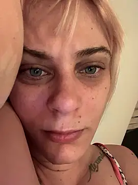 MarikaWild93 online show from December 2024 10:29:02 PM