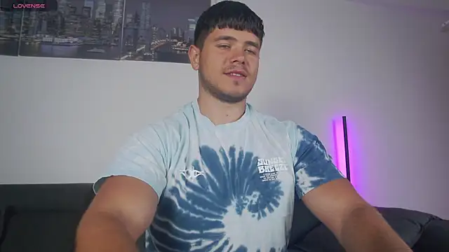 Arilas  online show from December 2025 07:44:01 AM