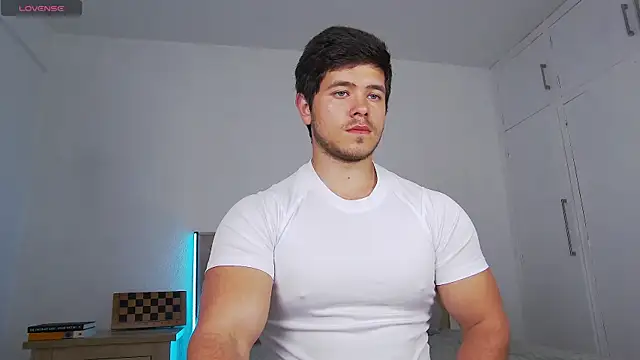 Arilas  online show from April 2026 07:04:01 AM