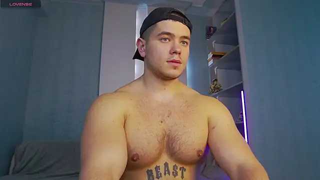 Arilas  online show from February 2025 11:17:02 AM