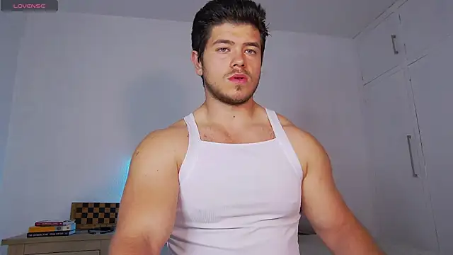 Arilas  online show from April 2026 06:27:02 AM