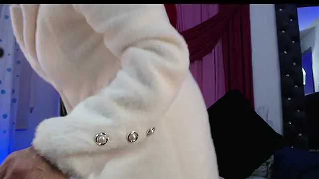 kimberlybirdx online show from October 2025 12:18:02 AM