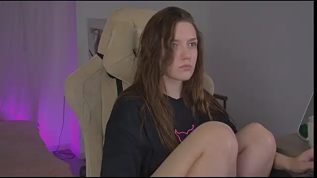 JennyDens online show from April 2026 05:52:02 PM