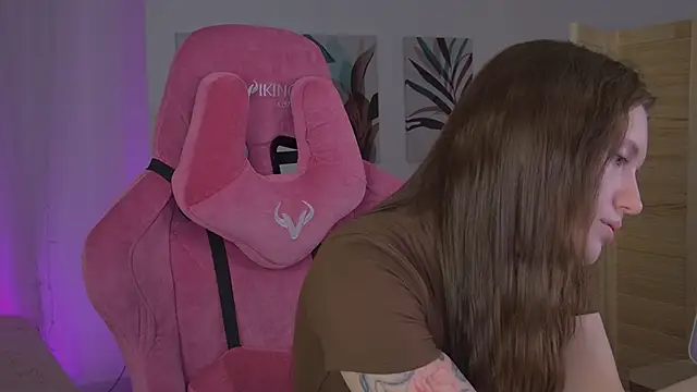 JennyDens online show from April 2026 05:27:02 PM