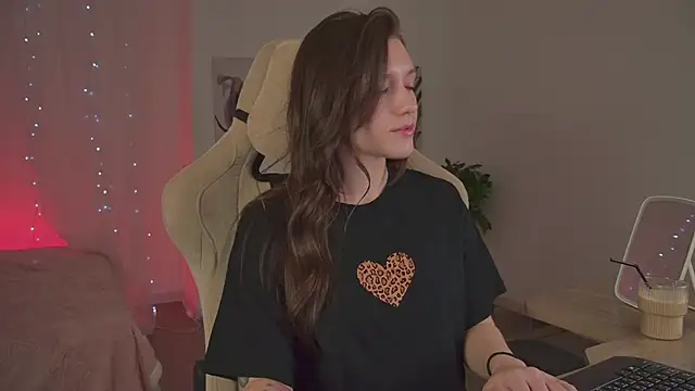 JennyDens online show from January 2026 06:33:01 PM