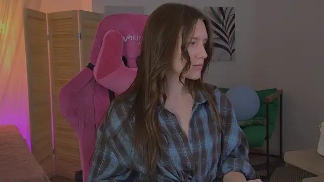 JennyDens online show from April 2026 05:15:01 PM