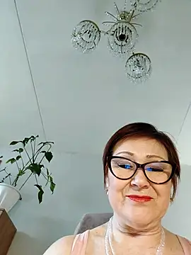 Snapshot of Fire_Night chatting on November 2025 08:19:02 AM Fire Night online show from November 2025 08:19:02 AM