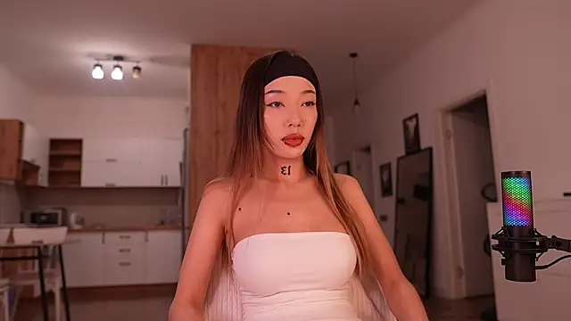 sharlin 13 online show from September 2025 01:55:02 PM