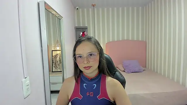 LORELAIGIVEN online show from January 2026 12:31:01 PM