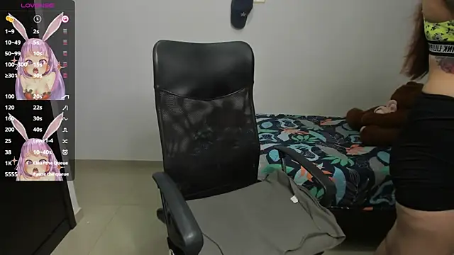 evelyx69x online show from February 2025 11:52:01 PM