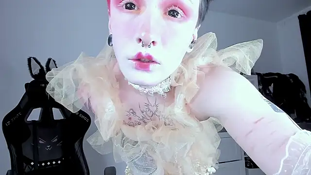 sweet pinkberry online show from October 2025 04:58:02 PM