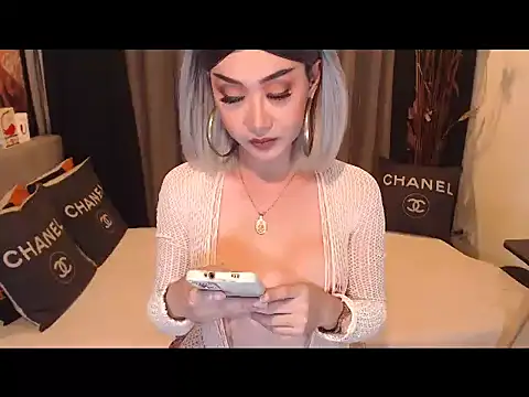 JustForCassie online show from September 2025 03:16:02 PM