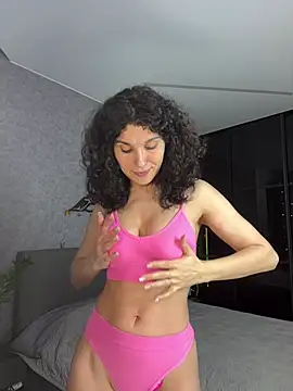  CurlySue  online show from March 2026 05:14:02 PM