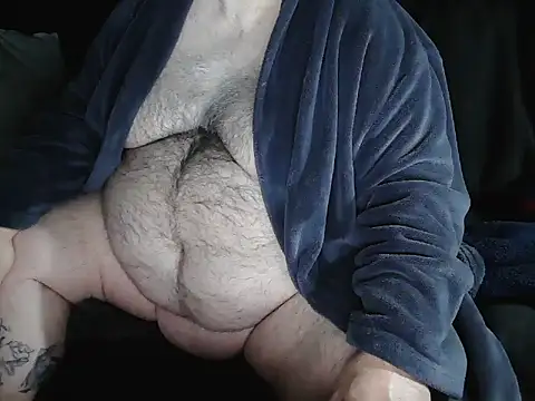 onkelgrau65 online show from December 2025 08:32:02 PM