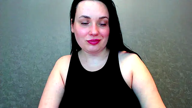 Snapshot of WorshipLilit chatting on February 2025 06:04:02 PM WorshipLilit online show from February 2025 06:04:02 PM