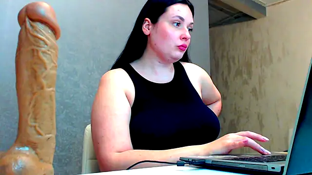 Snapshot of WorshipLilit chatting on March 2025 06:32:01 PM WorshipLilit online show from March 2025 06:32:01 PM