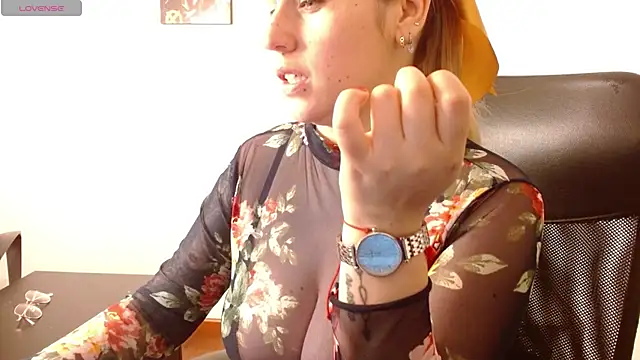 Snapshot of thamarajane chatting on March 2025 05:08:02 PM thamarajane online show from March 2025 05:08:02 PM