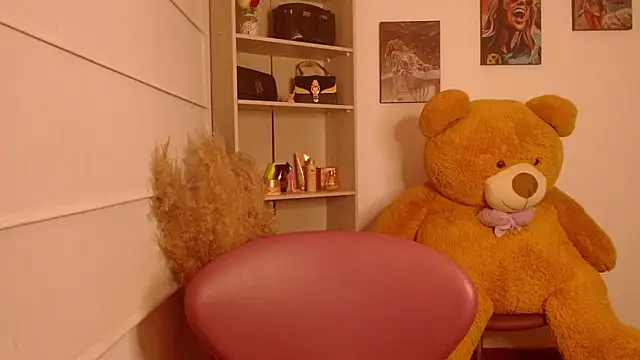 Snapshot of thamarajane chatting on January 2025 11:16:01 PM thamarajane online show from January 2025 11:16:01 PM