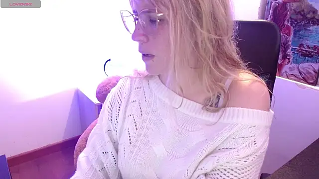 Snapshot of thamarajane chatting on February 2025 06:47:02 PM thamarajane online show from February 2025 06:47:02 PM