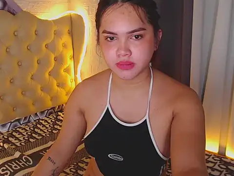 sweet prettygirl online show from November 2025 07:40:01 PM