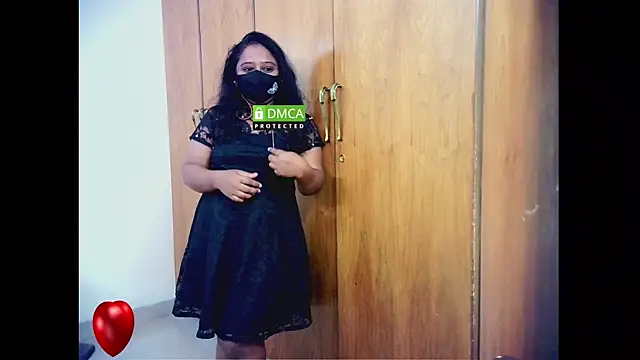 Snapshot of sexynayan23 chatting on September 2025 05:35:01 AM sexynayan23 online show from September 2025 05:35:01 AM