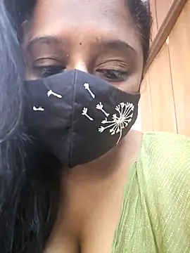 sexynayan23 online show from October 2025 05:28:01 AM