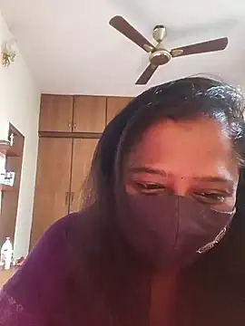 Snapshot of sexynayan23 chatting on January 2025 04:32:01 AM sexynayan23 online show from January 2025 04:32:01 AM