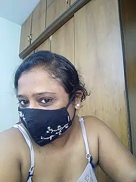 Snapshot of sexynayan23 chatting on May 2026 06:06:02 AM sexynayan23 online show from May 2026 06:06:02 AM