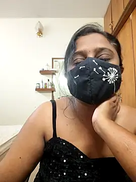 sexynayan23 online show from July 2026 05:06:02 PM