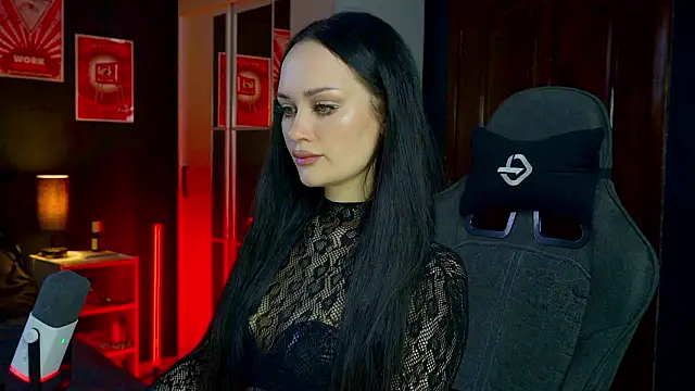 QueenAliss online show from February 2026 08:03:01 AM