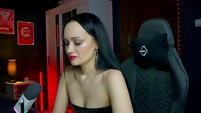 QueenAliss online show from January 2026 10:21:01 AM