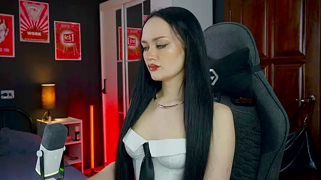 QueenAliss online show from March 2026 08:55:01 AM