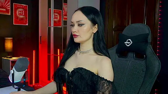 QueenAliss online show from February 2026 06:01:02 AM