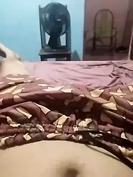 Snapshot of Emanuel45js chatting on February 2025 06:09:02 PM Emanuel45js online show from February 2025 06:09:02 PM