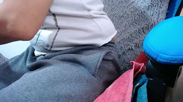 klylls squirt  online show from October 2025 08:17:02 PM