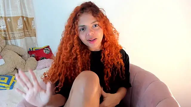 ValienteGirl  online show from January 2025 02:02:02 PM