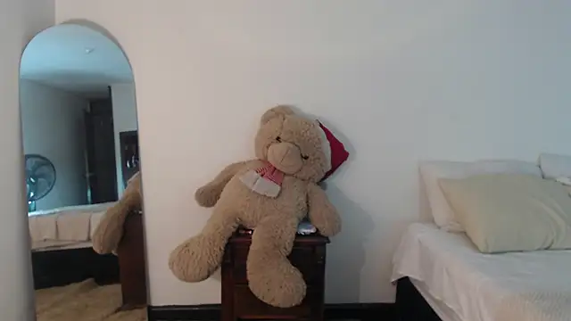 ValienteGirl  online show from March 2026 02:52:02 AM