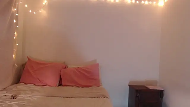 ValienteGirl  online show from April 2026 05:21:02 AM