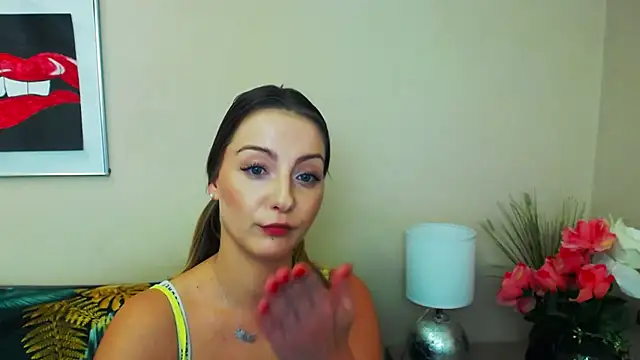 Snapshot of NatalieSexy chatting on February 2025 07:07:01 AM NatalieSexy online show from February 2025 07:07:01 AM