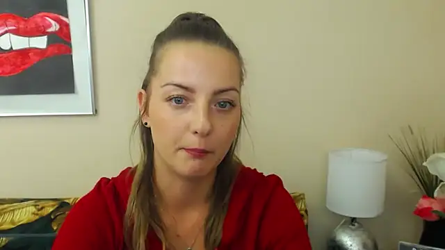 Snapshot of NatalieSexy chatting on October 2025 11:00:01 AM NatalieSexy online show from October 2025 11:00:01 AM