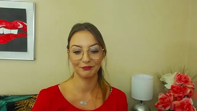 Snapshot of NatalieSexy chatting on January 2025 10:21:02 AM NatalieSexy online show from January 2025 10:21:02 AM