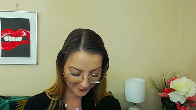 Snapshot of NatalieSexy chatting on January 2025 01:20:01 PM NatalieSexy online show from January 2025 01:20:01 PM