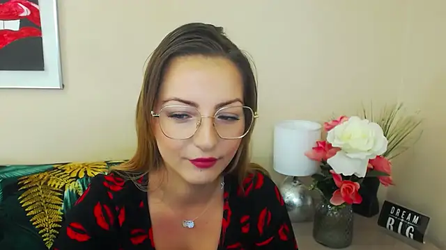 Snapshot of NatalieSexy chatting on January 2025 07:11:02 AM NatalieSexy online show from January 2025 07:11:02 AM