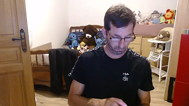 steph19x5 online show from June 2026 07:44:02 PM