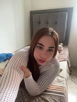 Elena222  online show from April 2026 08:09:02 PM