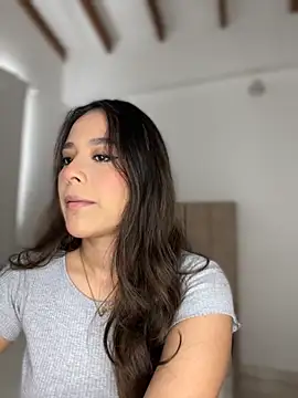 Snapshot of Little_Amber6 chatting on November 2025 08:03:01 PM Little Amber6 online show from November 2025 08:03:01 PM