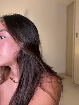 Little Amber6 online show from March 2026 01:29:01 AM