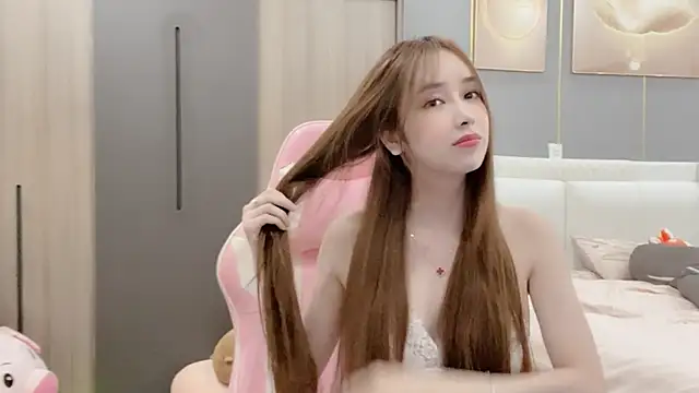 ANNA102 online show from February 2025 08:58:01 AM