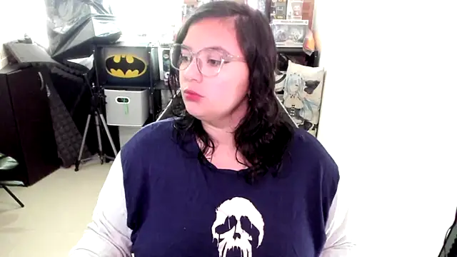 aika-dreams online show from December 2025 01:26:02 PM